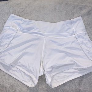 white lululemon shorts